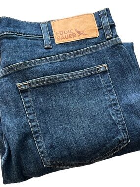 Eddie Bauer Men's Straight Fit Denim Jeans 38x30